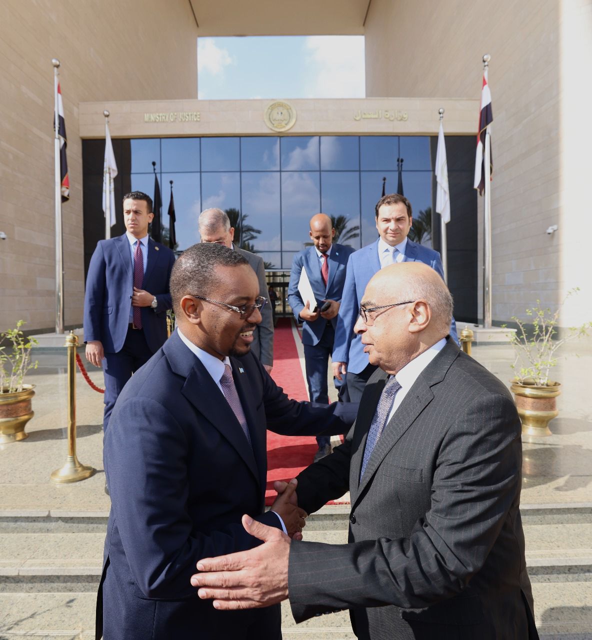وزير العدل المصرى يستقبل نظيره الصومالي