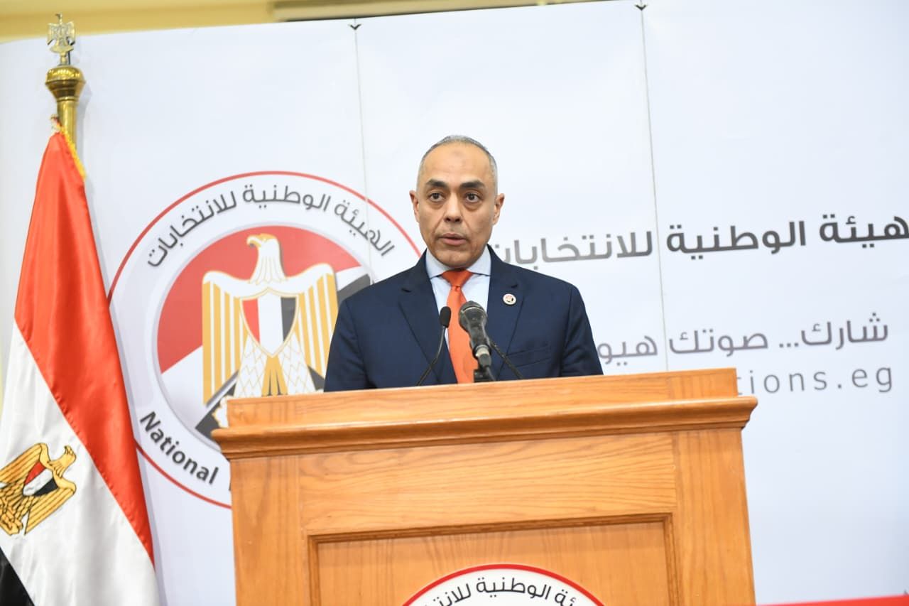 القاض أحمد بنداري خلال كلمته بالمؤتمر (10)