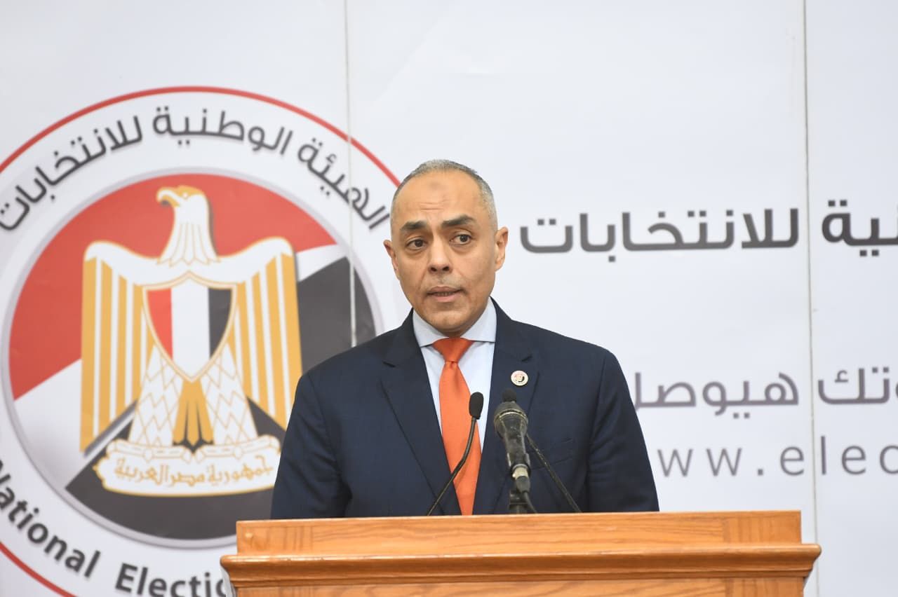 القاض أحمد بنداري خلال كلمته بالمؤتمر (5)