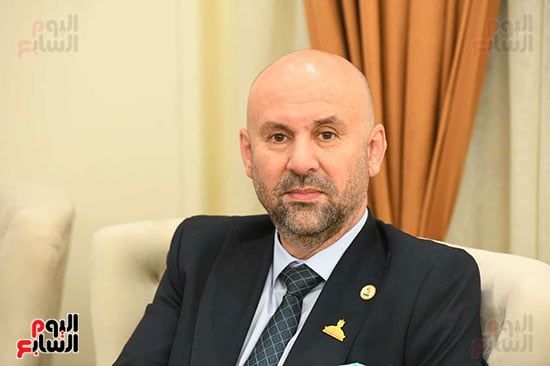 النائب باسم كامل