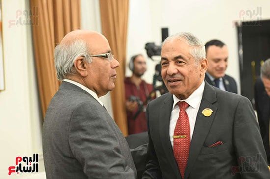 اللواء أحمد العوضي وقيادات الأحزاب