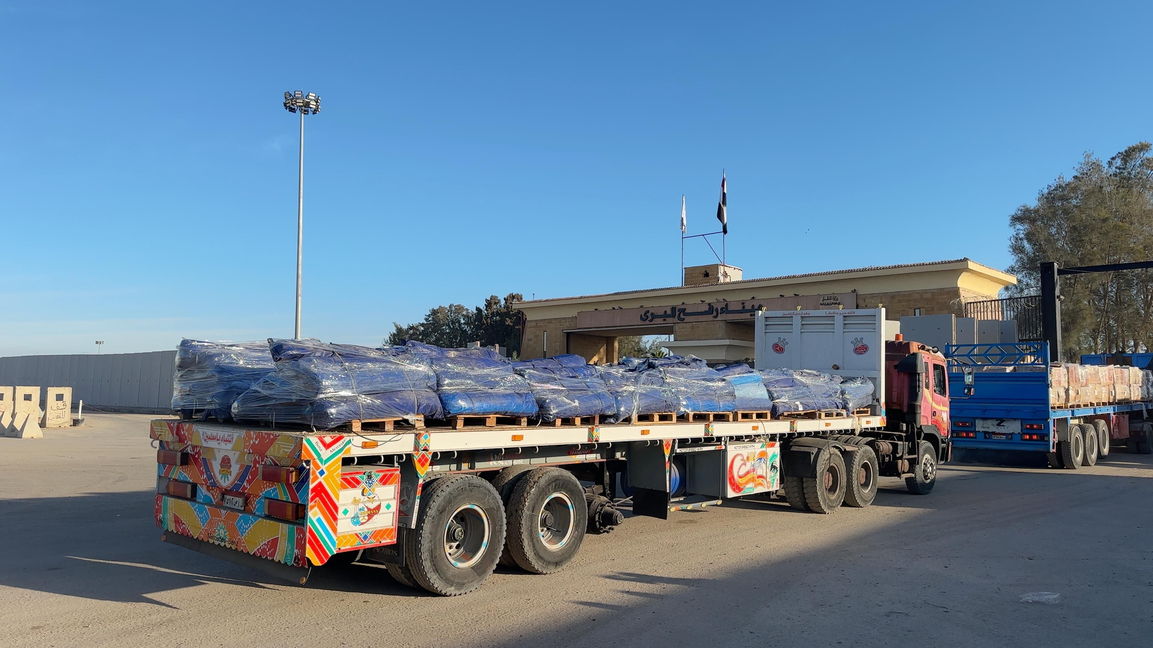 قوافل زاد العزة قوافل زاد العزة