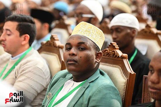 جانب من الحضور (1) جانب من الحضور (1)