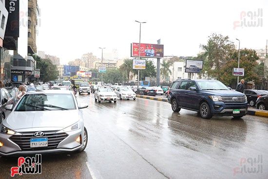 أمطار غزيرة الآن على مناطق من القاهرة والجيزة أمطار غزيرة الآن على مناطق من القاهرة والجيزة