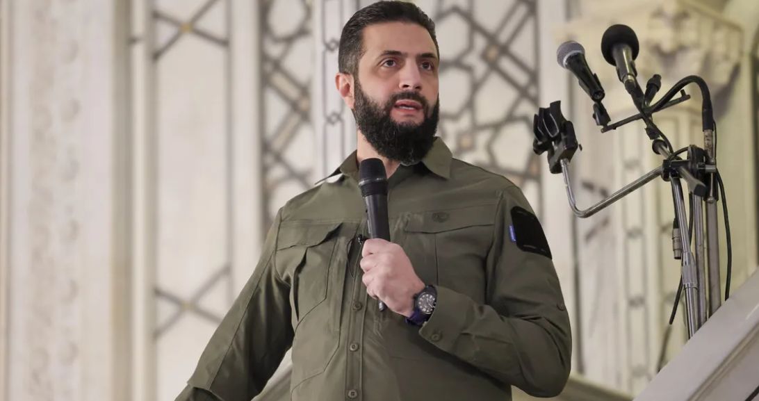 أحمد الشرع يخطب فى المسجد الأموى بالذكري الأولي لسقوط نظام بشار الأسد