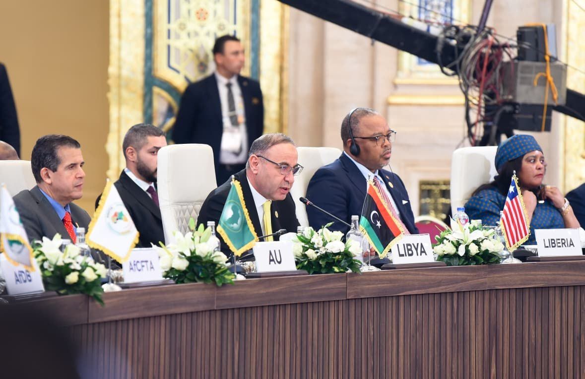 جانب من الحضور المؤتمر 2