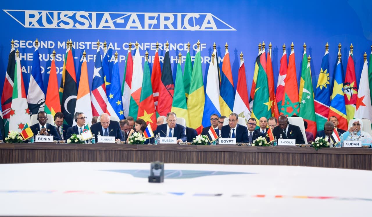 جانب من الحضور خلال المؤتمر