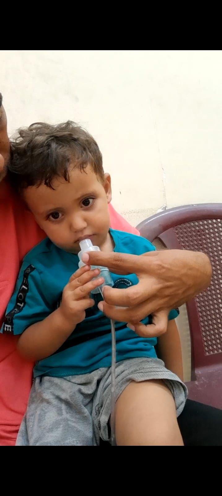 رزان عاشور رزان عاشور