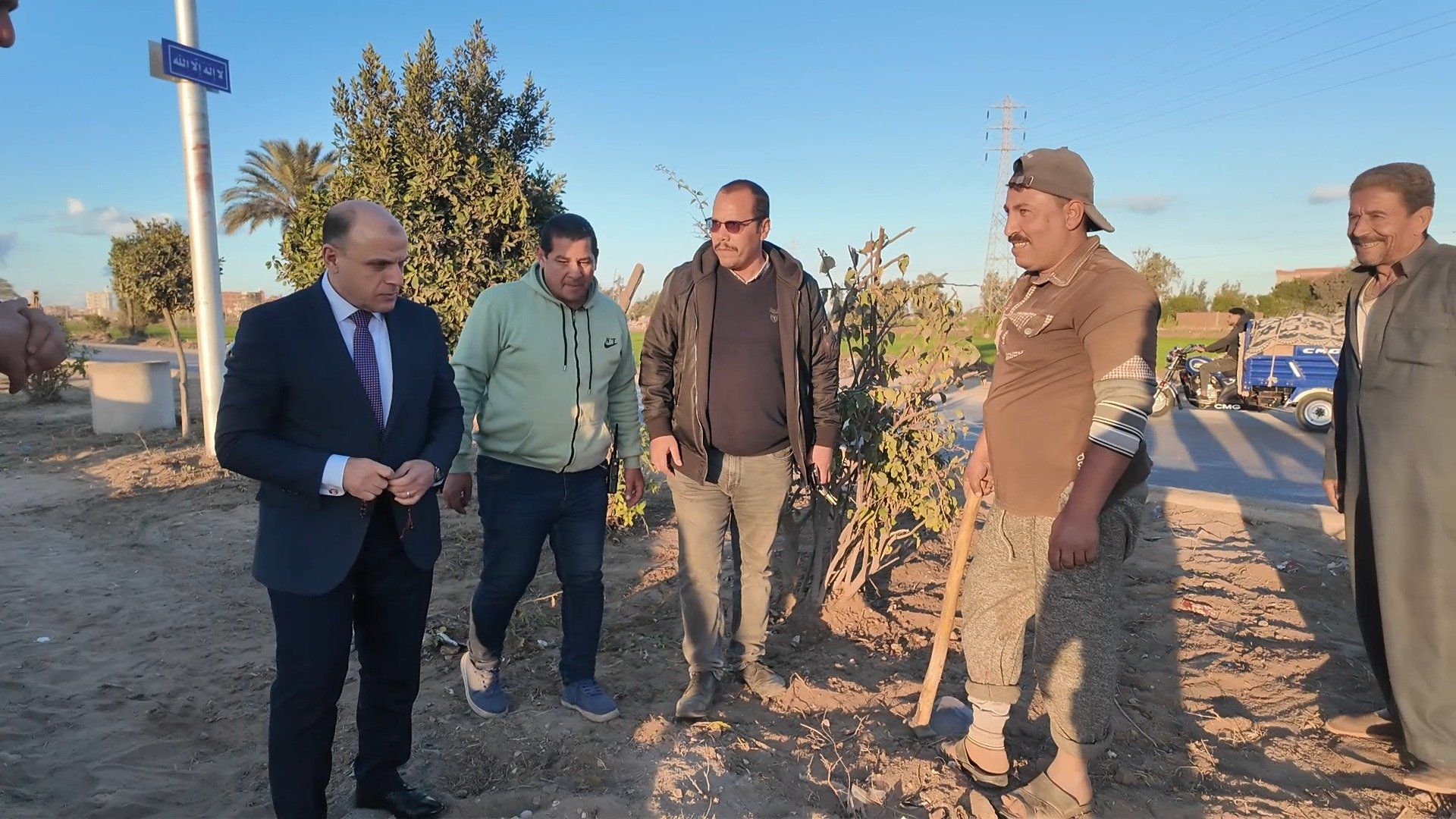 محافظ كفر الشيخ يتابع تفعيل مبادرة كفر الشيخ بتتخضر محافظ كفر الشيخ يتابع تفعيل مبادرة كفر الشيخ بتتخضر