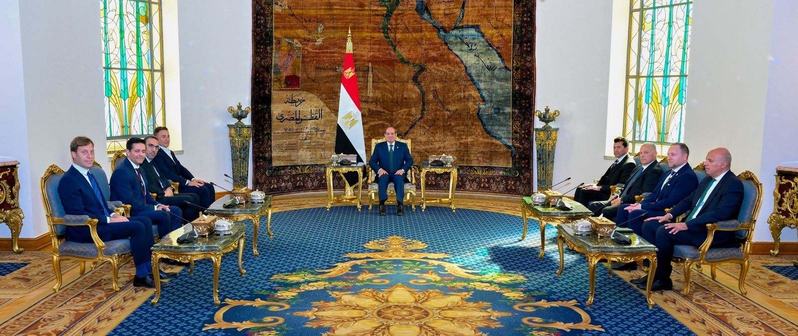 الرئيس السيسى يستقبل وفد فيفا فى إطار الجولة الترويجية لكأس العالم (3)