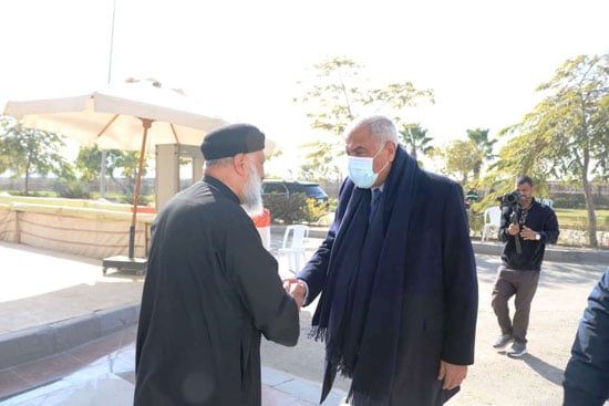 صول هشام طلعت مصطفى للكنيسة لتقديم التهنئة بمناسبة عيد الميلاد المجيد صول هشام طلعت مصطفى للكنيسة لتقديم التهنئة بمناسبة عيد الميلاد المجيد