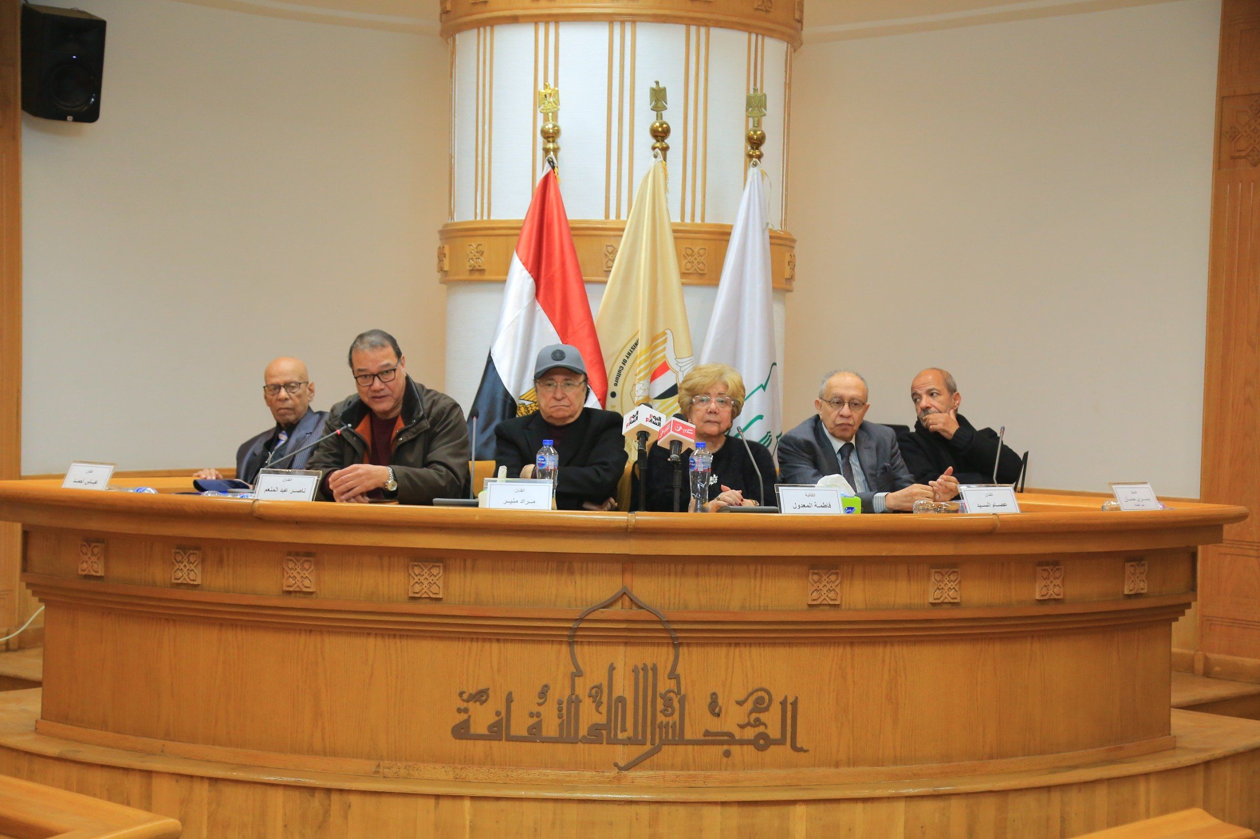 مهرجان المسرح العربي يجمع 5 قامات مسرحية في المؤتمر الصحفي الثاني بالمجلس الأعلي للثقافة (7) مهرجان المسرح العربي يجمع 5 قامات مسرحية في المؤتمر الصحفي الثاني بالمجلس الأعلي للثقافة (7)