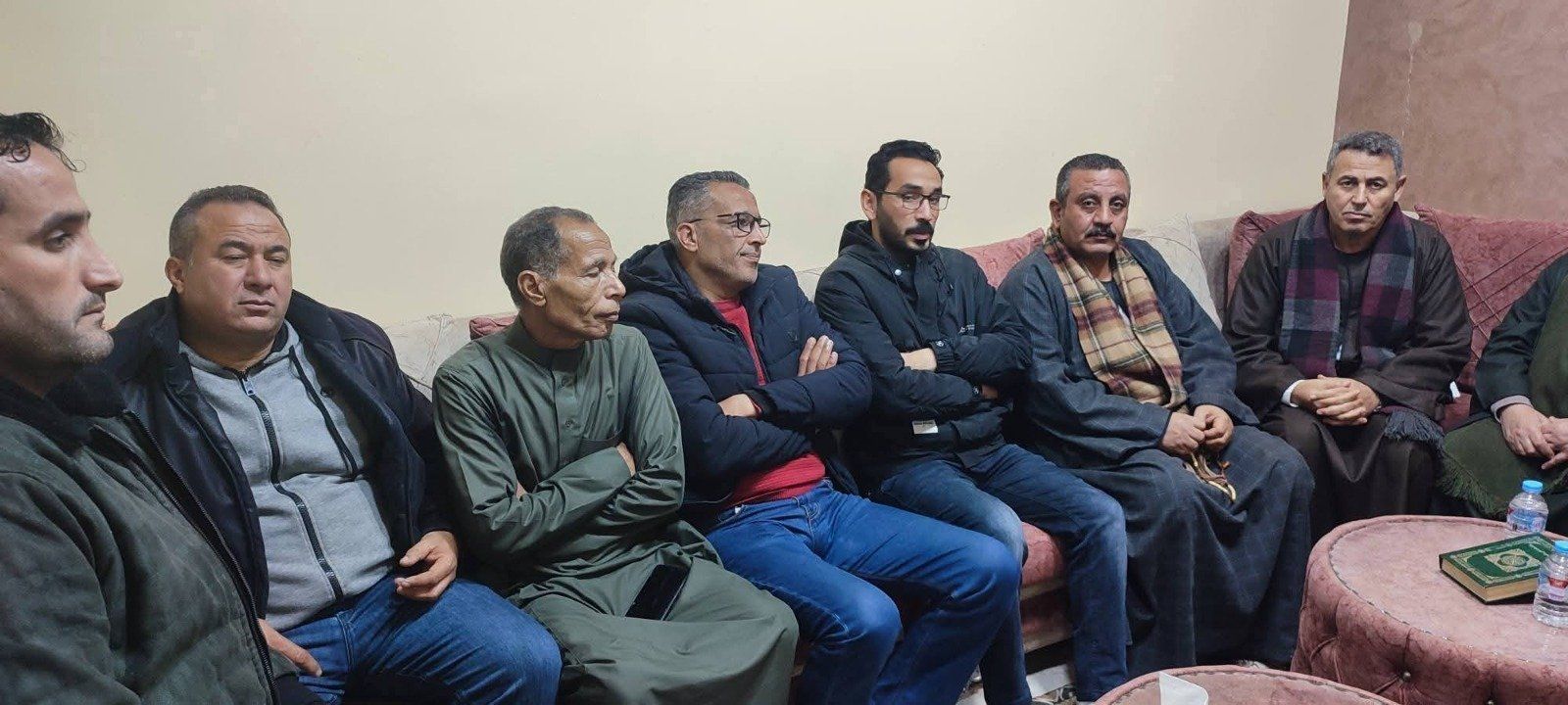 جلسة الصلح بين أسرة محمد مجدي (7) جلسة الصلح بين أسرة محمد مجدي (7)