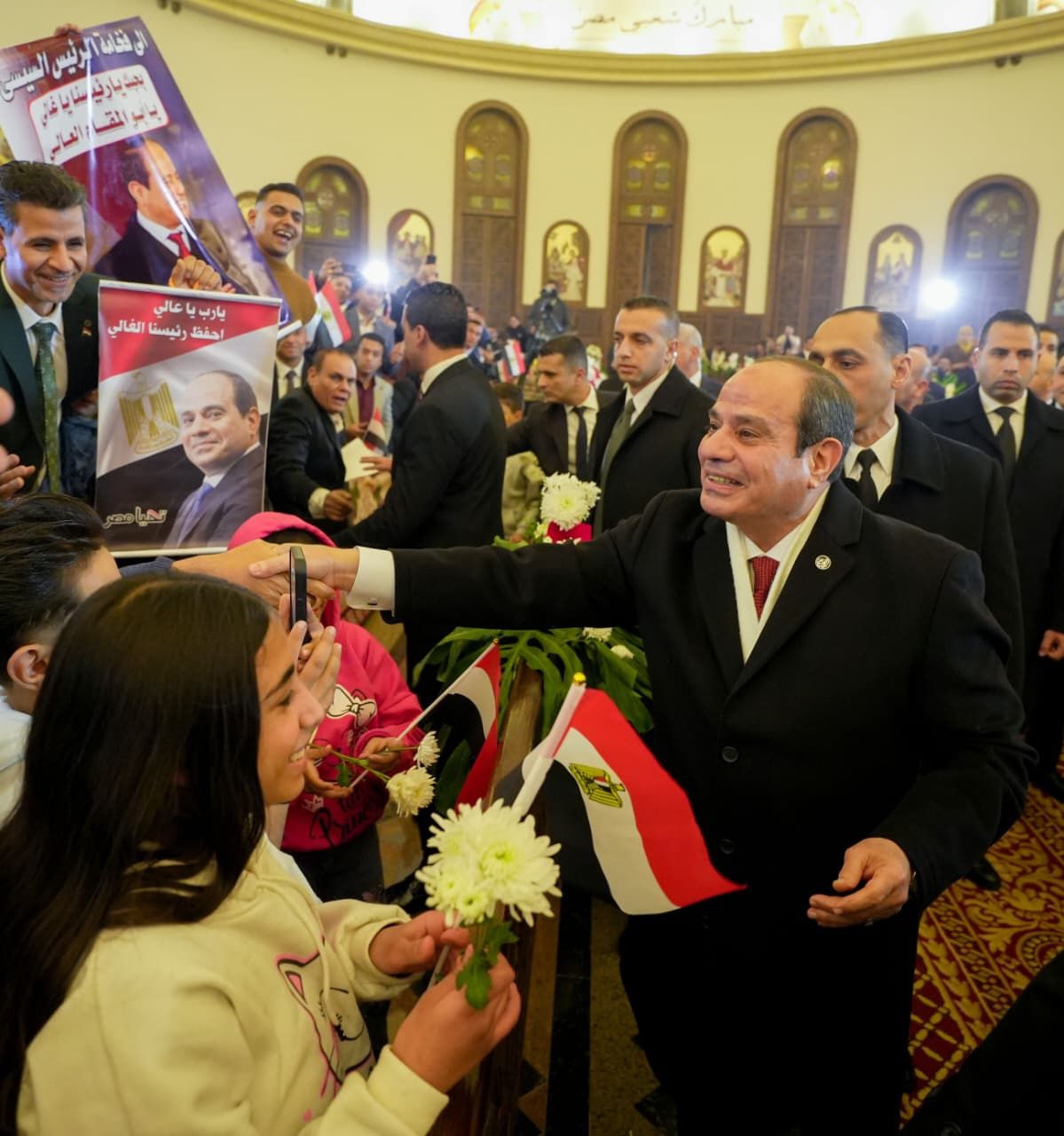 ترحيب كبير بالرئيس عبد الفتاح السيسى ترحيب كبير بالرئيس عبد الفتاح السيسى