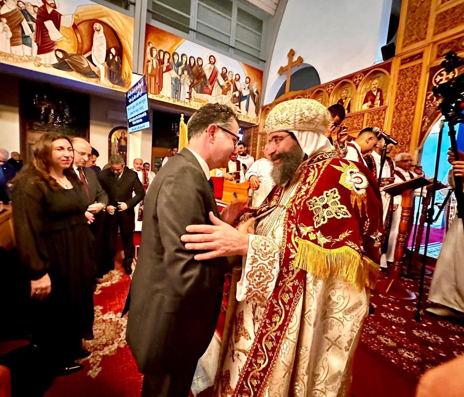 8cd5d687-a595-46df-86ff-c410f369aa06 8cd5d687-a595-46df-86ff-c410f369aa06