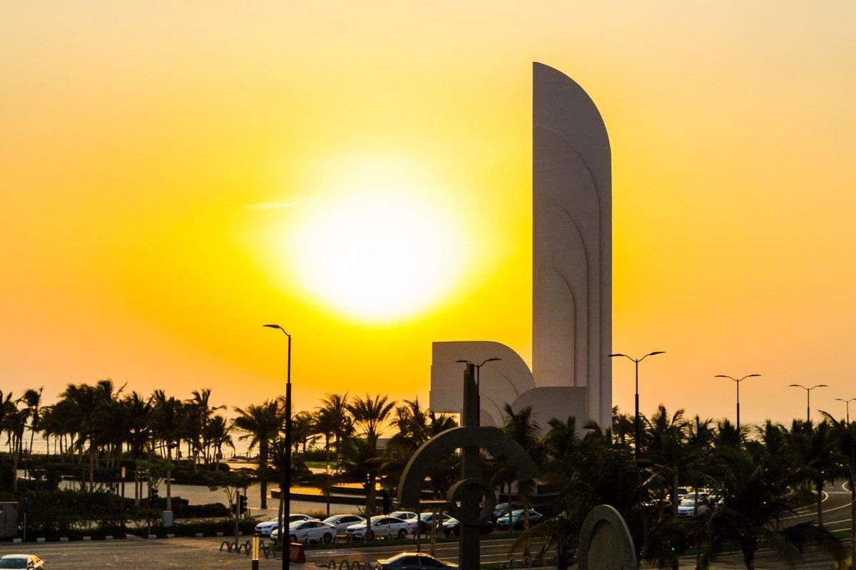 توقعات بطقس شديد الحرارة اليوم وغبار على عدة مناطق