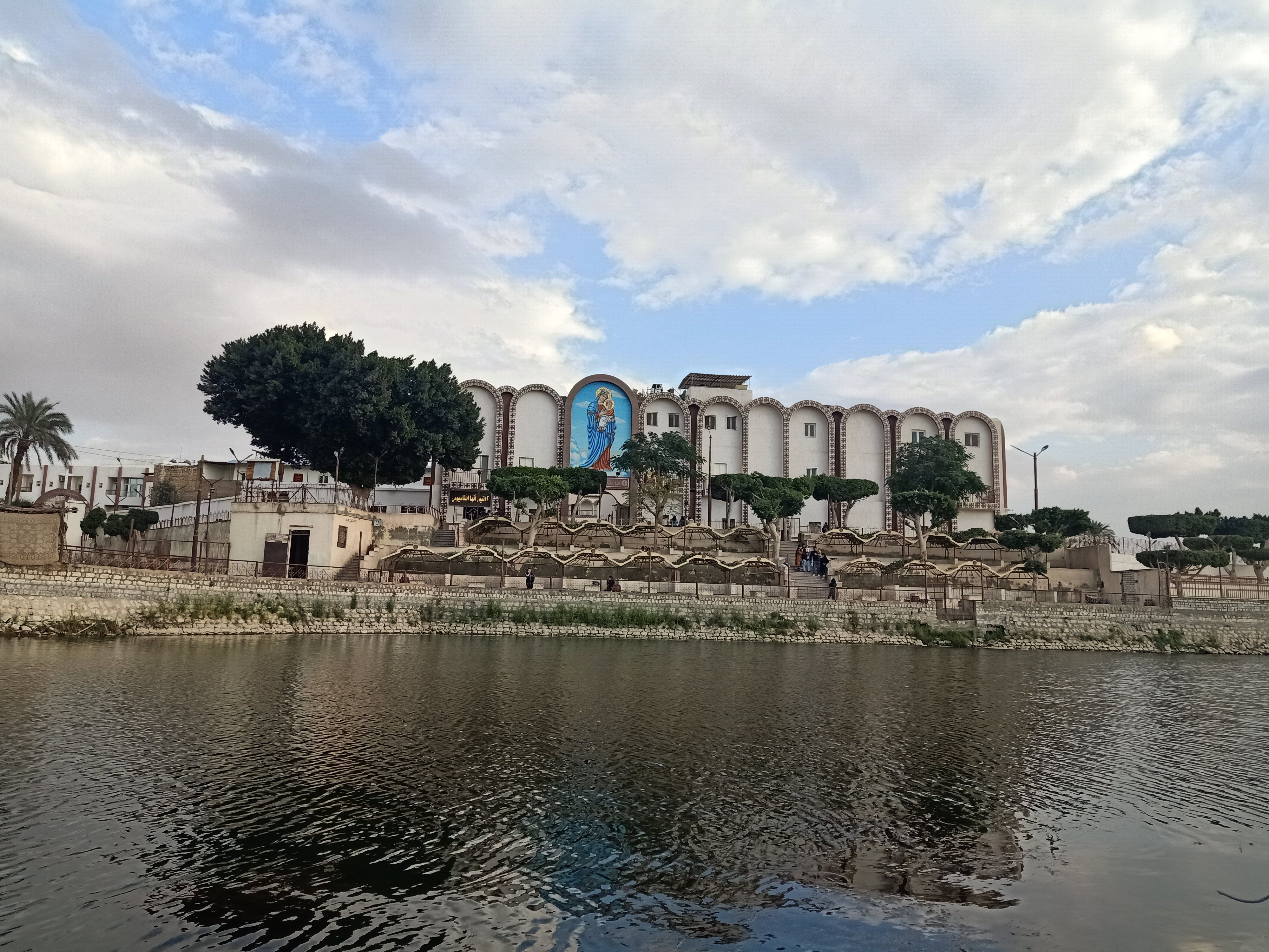 دير العذراء بياض العرب دير العذراء بياض العرب