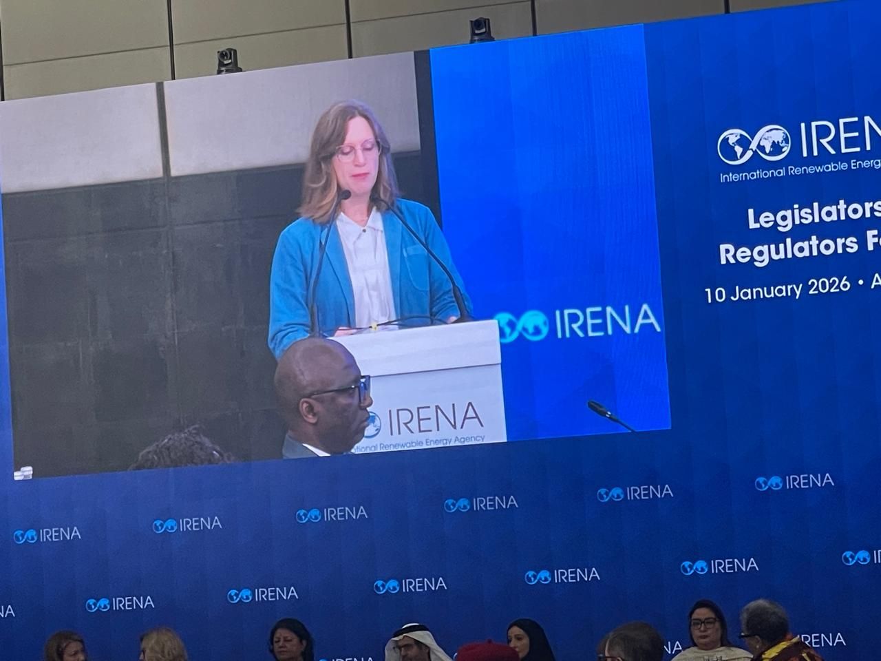 اجتماعات وكالة الطاقة المتجددة (1) اجتماعات وكالة الطاقة المتجددة (1)