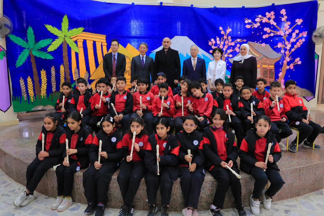 خلال زيارة المدرسة المصرية اليابانية بالعبور خلال زيارة المدرسة المصرية اليابانية بالعبور