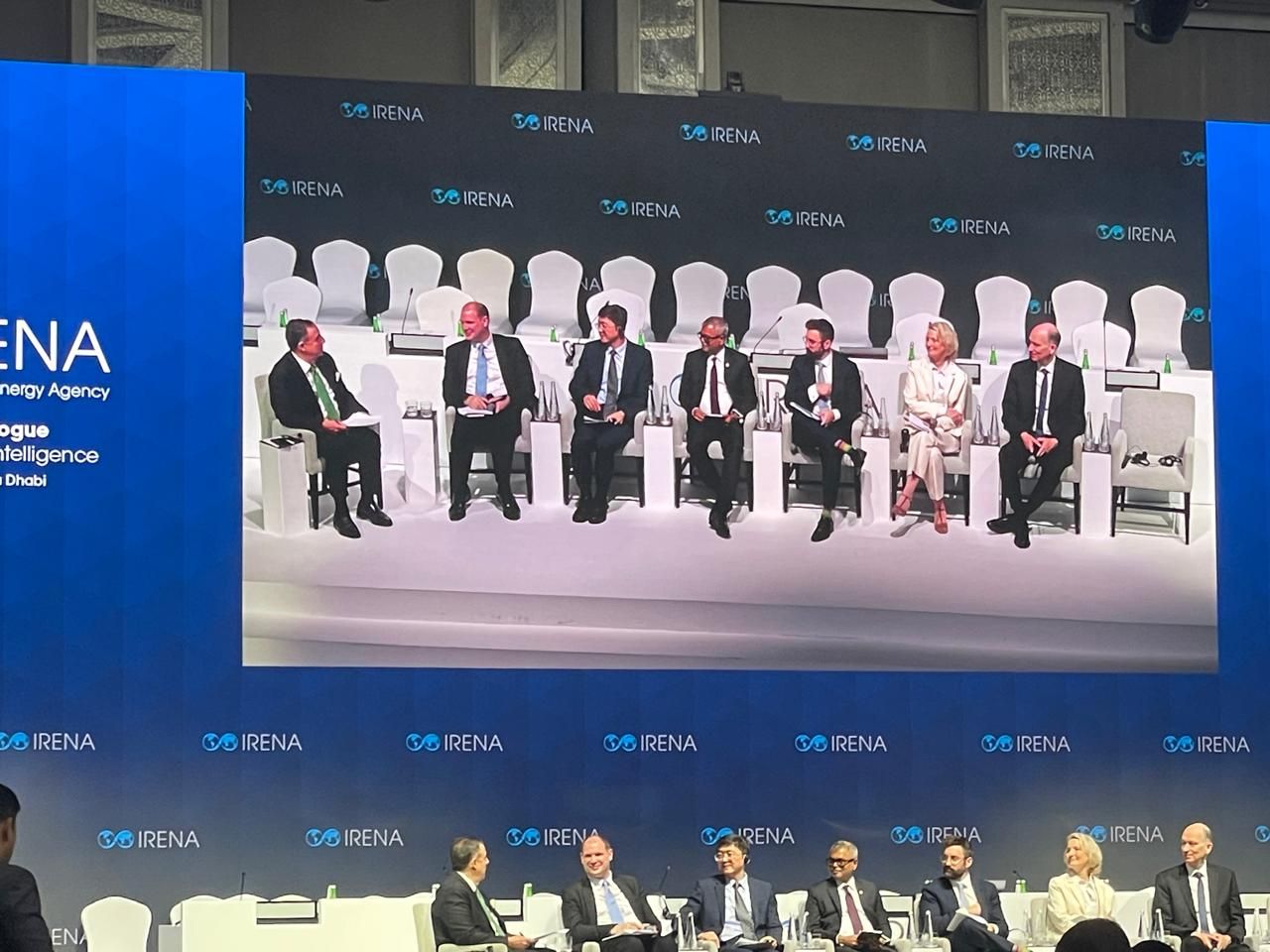 aac50c73-4e25-443d-8571-0142b853a1d4 aac50c73-4e25-443d-8571-0142b853a1d4