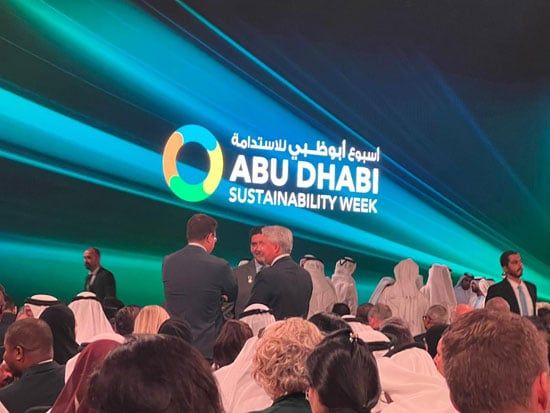 انطلاق أسبوع أبوظبي للاستدامة (2) انطلاق أسبوع أبوظبي للاستدامة (2)