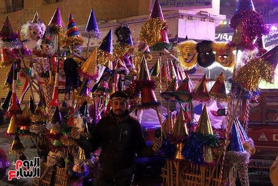 البائع شاهد على الحكاية