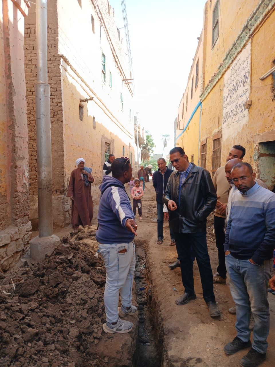 تنفيذ الوصلات المنزلية للصرف الصحي بقرية ترعة ناصر تنفيذ الوصلات المنزلية للصرف الصحي بقرية ترعة ناصر