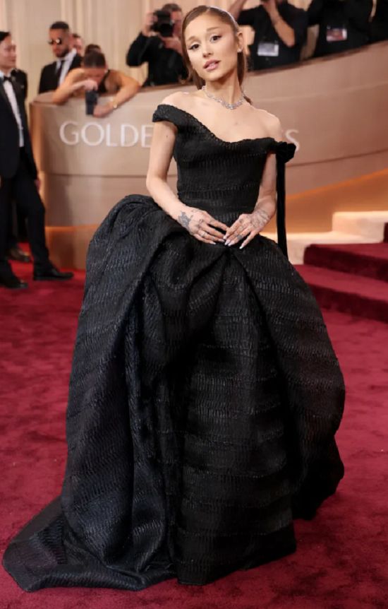 أريانا جراندي أريانا جراندي