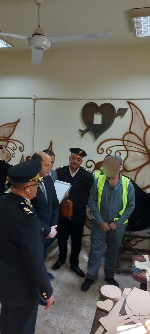 حرف يدوية داخل مركز الاصلاح حرف يدوية داخل مركز الاصلاح