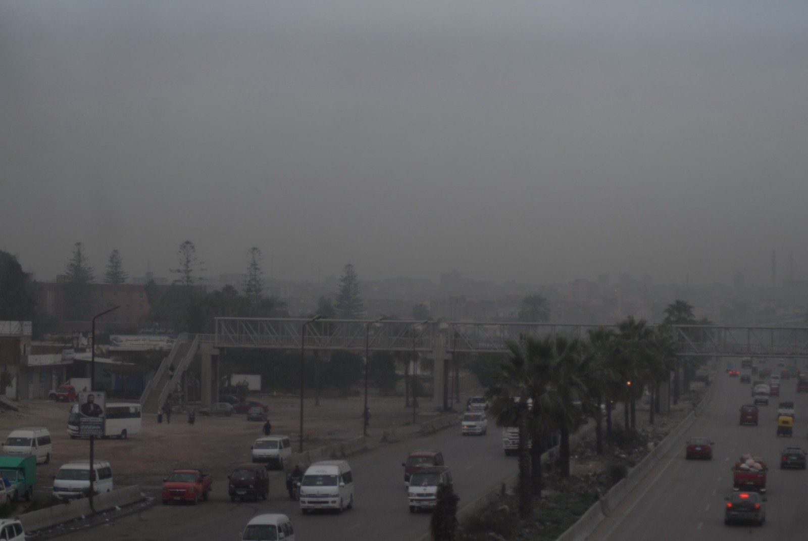 شبورة علي الطريق الصحراوي الإسكندرية شبورة علي الطريق الصحراوي الإسكندرية