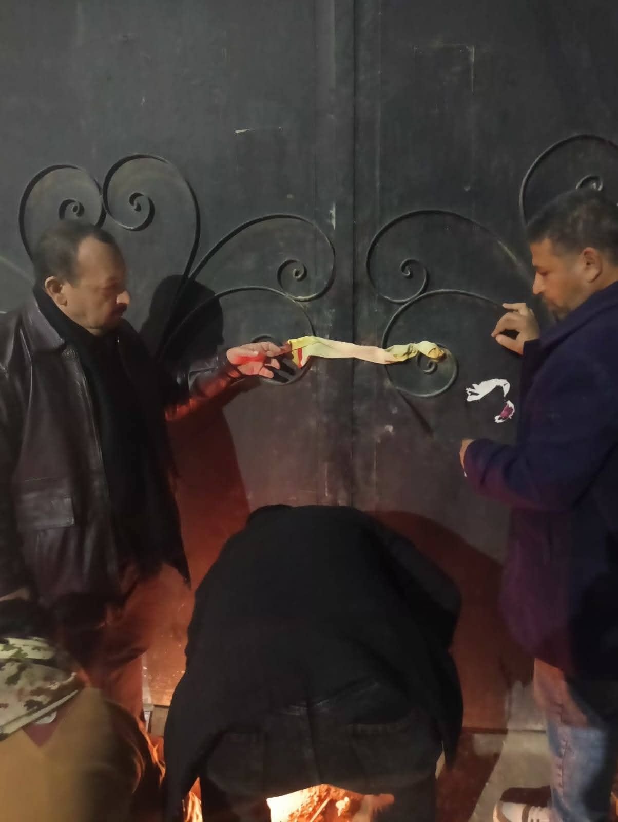 زيوت السيارات المستعملة (2) زيوت السيارات المستعملة (2)