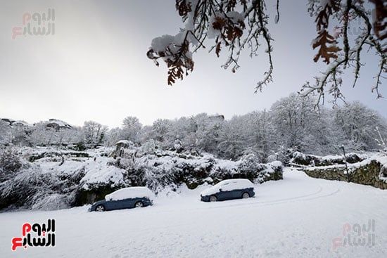 العاصفة إنجريد تمر عبر البرتغال العاصفة إنجريد تمر عبر البرتغال