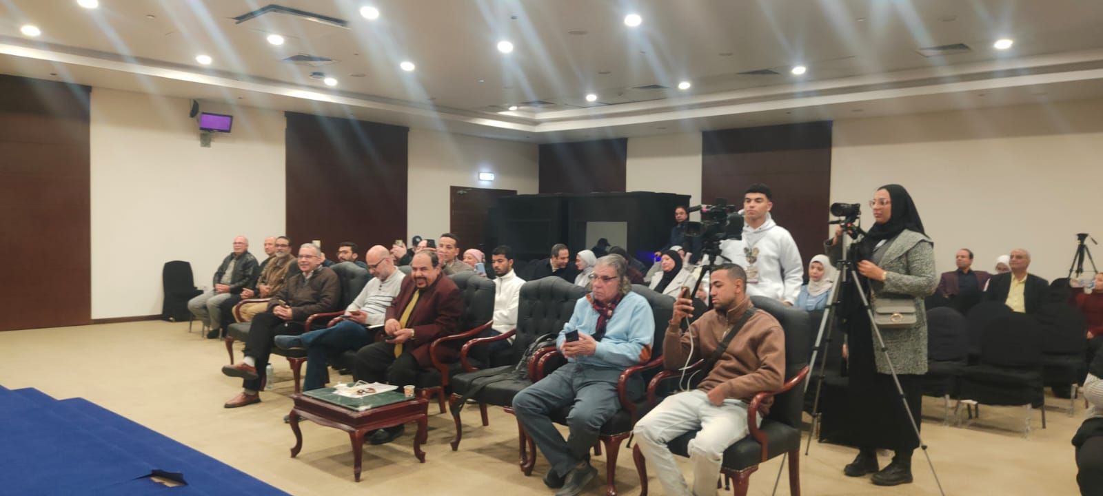 19a46f2d-428f-4860-bb3b-ffd278f92c5b 19a46f2d-428f-4860-bb3b-ffd278f92c5b