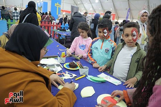 جناح الطفل في أول أيام معرض القاهرة الدولي للكتاب جناح الطفل في أول أيام معرض القاهرة الدولي للكتاب