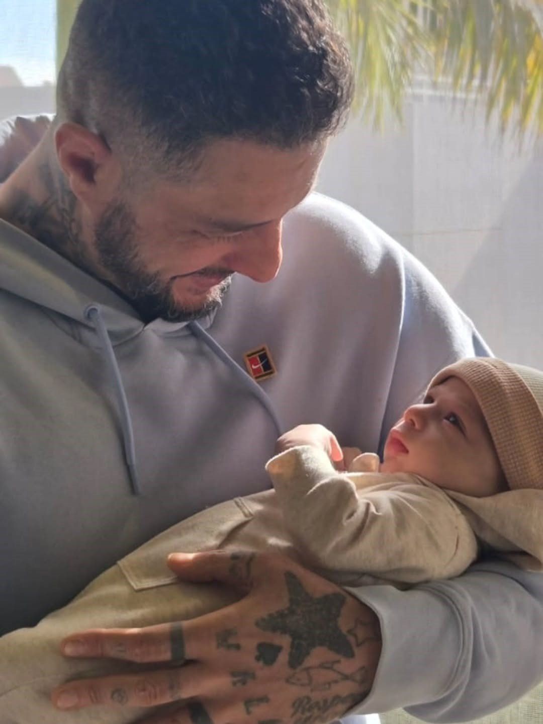 الفنان احمد الفيشاوي الفنان احمد الفيشاوي