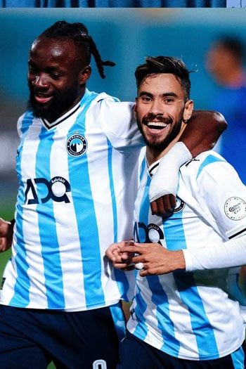 احتفال ناصر ماهر بالهدف احتفال ناصر ماهر بالهدف