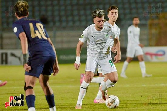 صلاح محسن خلال المباراة صلاح محسن خلال المباراة