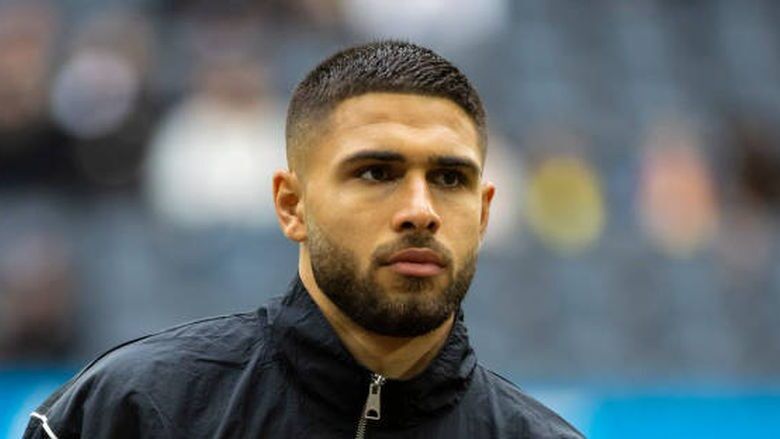 أزمة «عمر فرج» تشتعل.. حكم دولي يطارد الزمالك بمليون دولار لصالح ناديه السابق