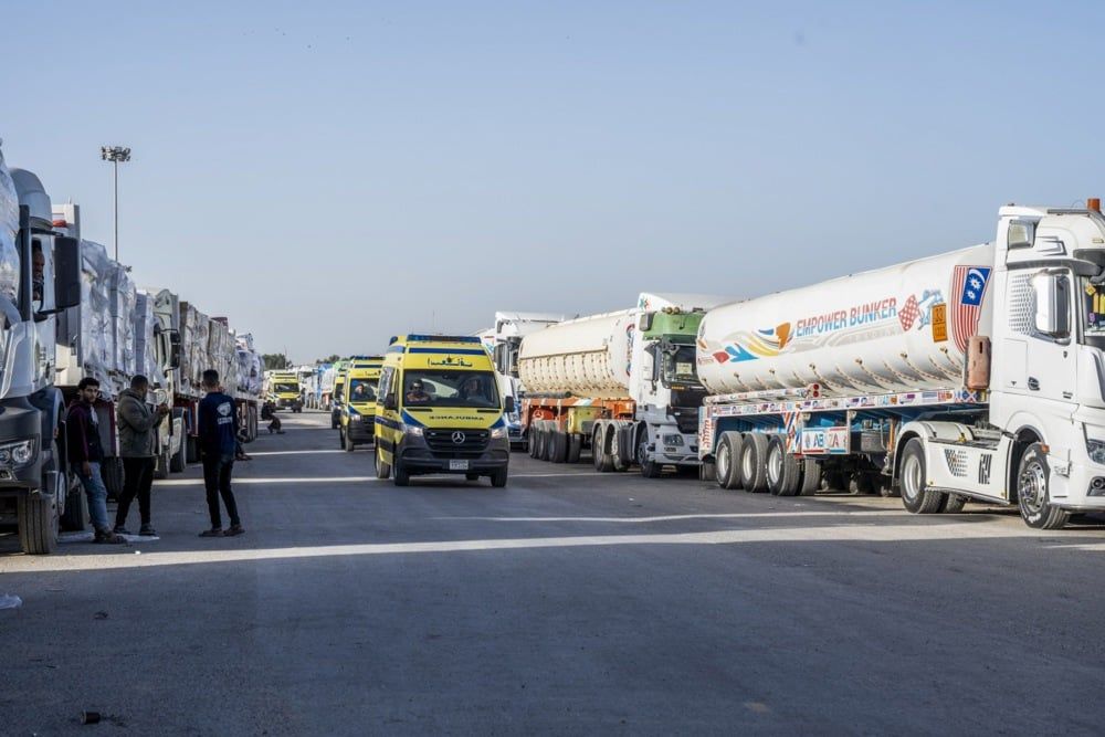 أعيد فتح معبر رفح الحدودي بين غزة ومصر على أساس تجريبي (4) أعيد فتح معبر رفح الحدودي بين غزة ومصر على أساس تجريبي (4)