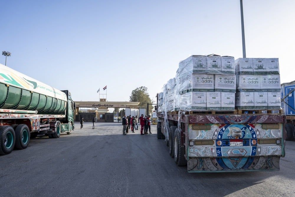 أعيد فتح معبر رفح الحدودي بين غزة ومصر على أساس تجريبي (5) أعيد فتح معبر رفح الحدودي بين غزة ومصر على أساس تجريبي (5)