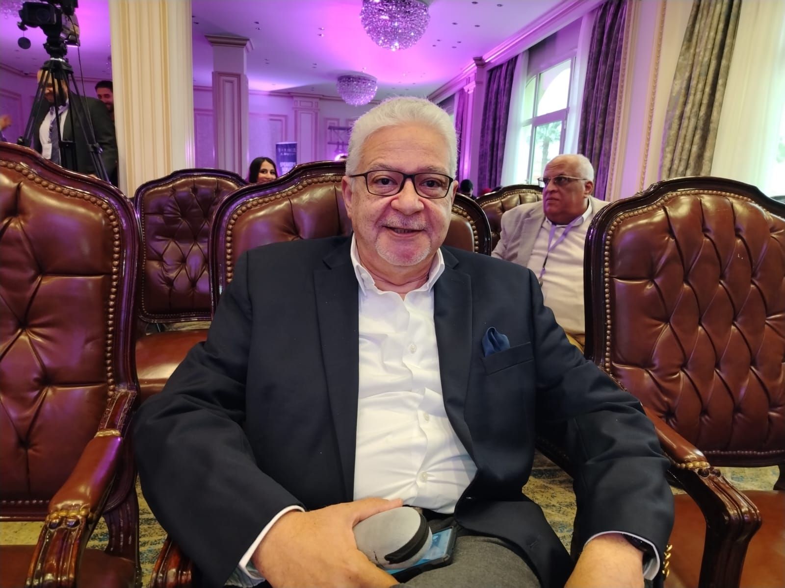 دكتور عماد حمادة دكتور عماد حمادة