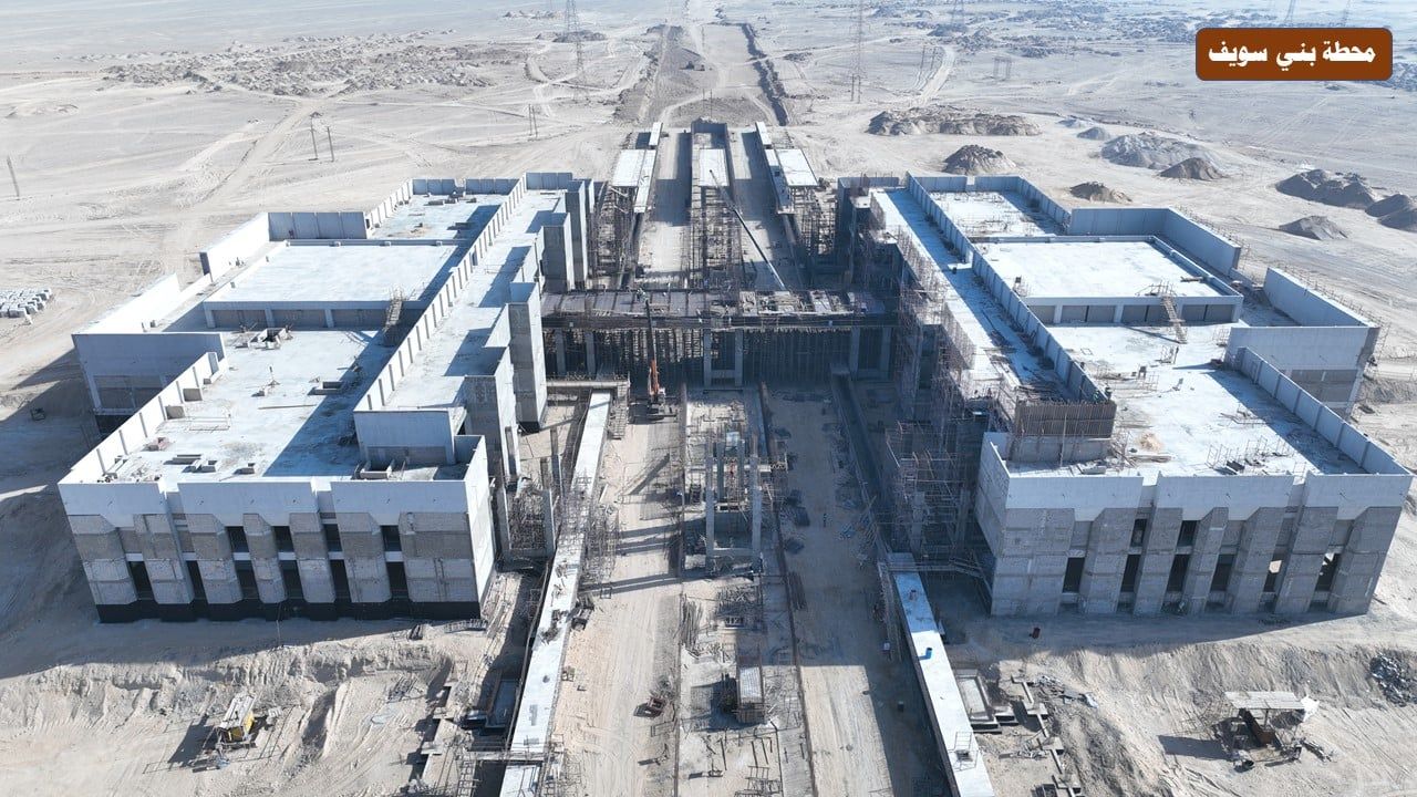 الخط الثانى للقطار الكهربائى السريع (7)