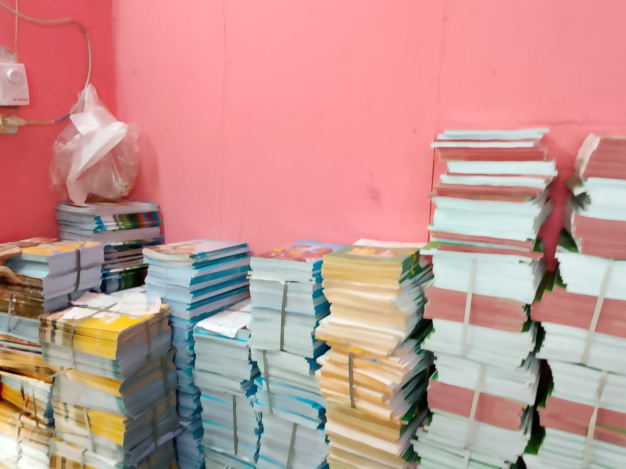 جانب من الكتب المدرسية