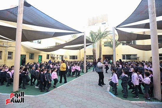 بداية الفصل الدراسي الثاني (8)