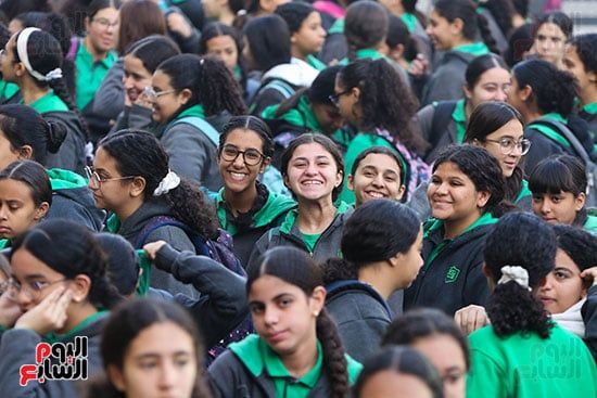 بداية الفصل الدراسي الثاني (11)