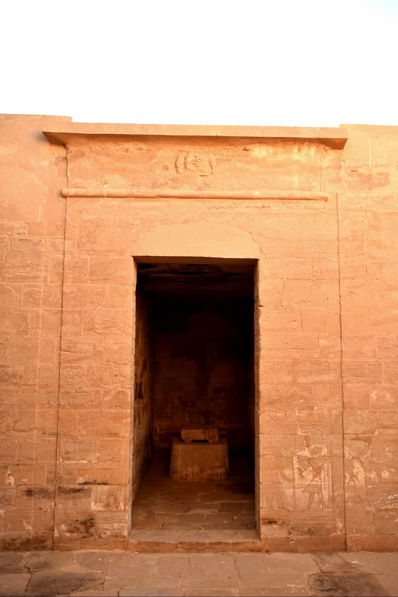 قلعة جبل الغويطة والمعبد الحصين بالوادى الجديد (9) قلعة جبل الغويطة والمعبد الحصين بالوادى الجديد (9)