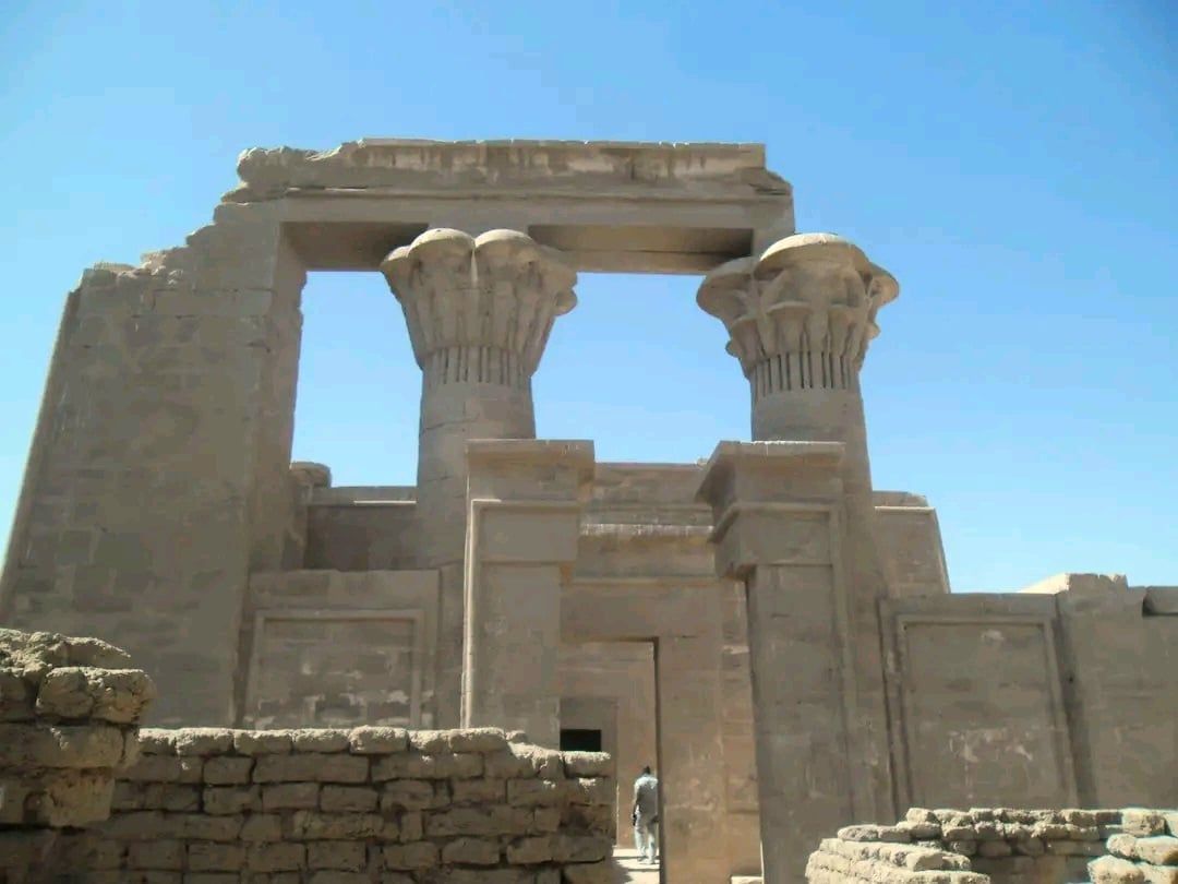 قلعة جبل الغويطة والمعبد الحصين بالوادى الجديد (13) قلعة جبل الغويطة والمعبد الحصين بالوادى الجديد (13)