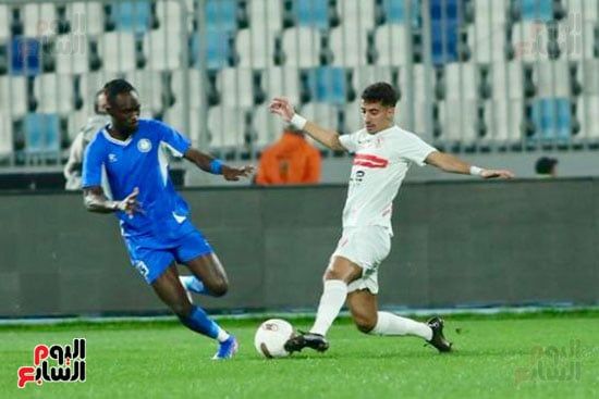 الشوط الاول من مباراة الزمالك وسموحة فى الدوري المصري الشوط الاول من مباراة الزمالك وسموحة فى الدوري المصري