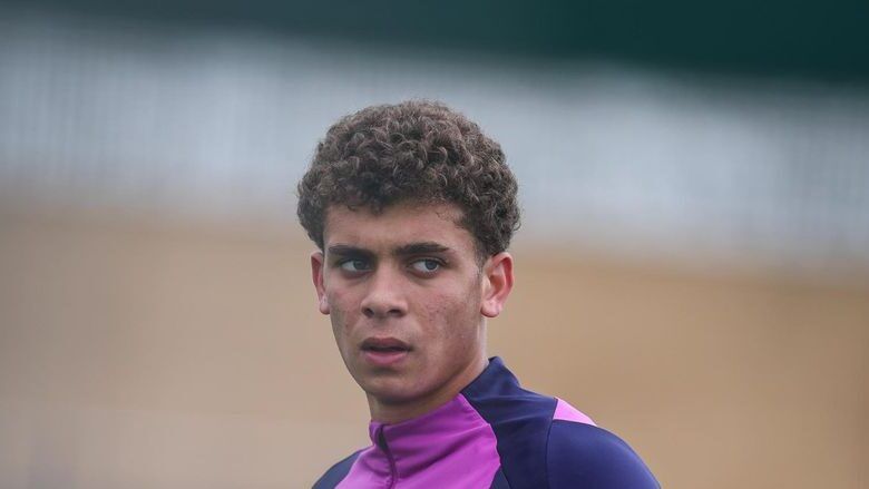 حمزة عبدالكريم يُبهر برشلونة.. وأزمة تعطله شهرين