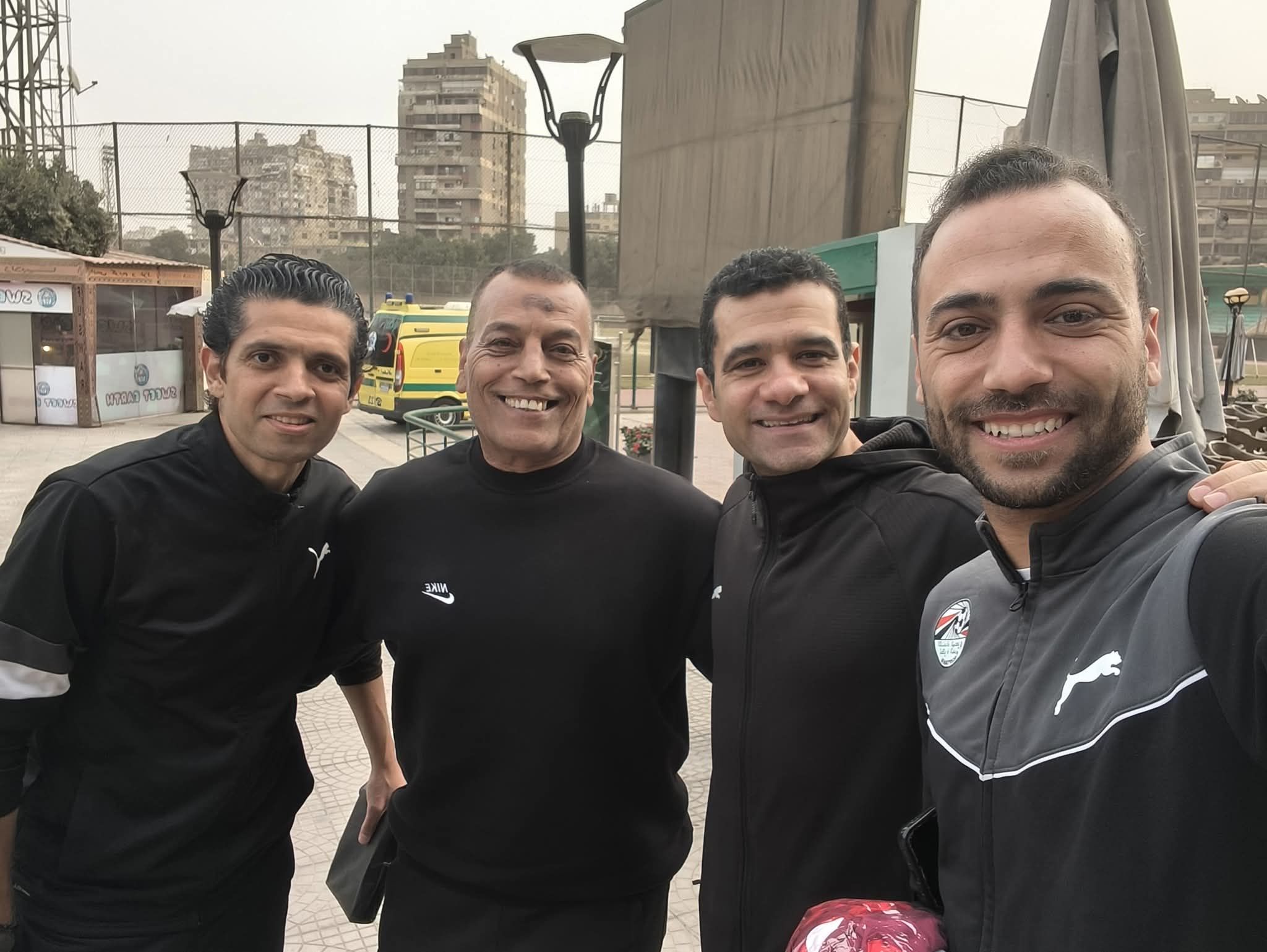 أبوزيد وشوبير والغندور وبسيونى يشاركون في تأبين محمود عثمان (4) أبوزيد وشوبير والغندور وبسيونى يشاركون في تأبين محمود عثمان (4)